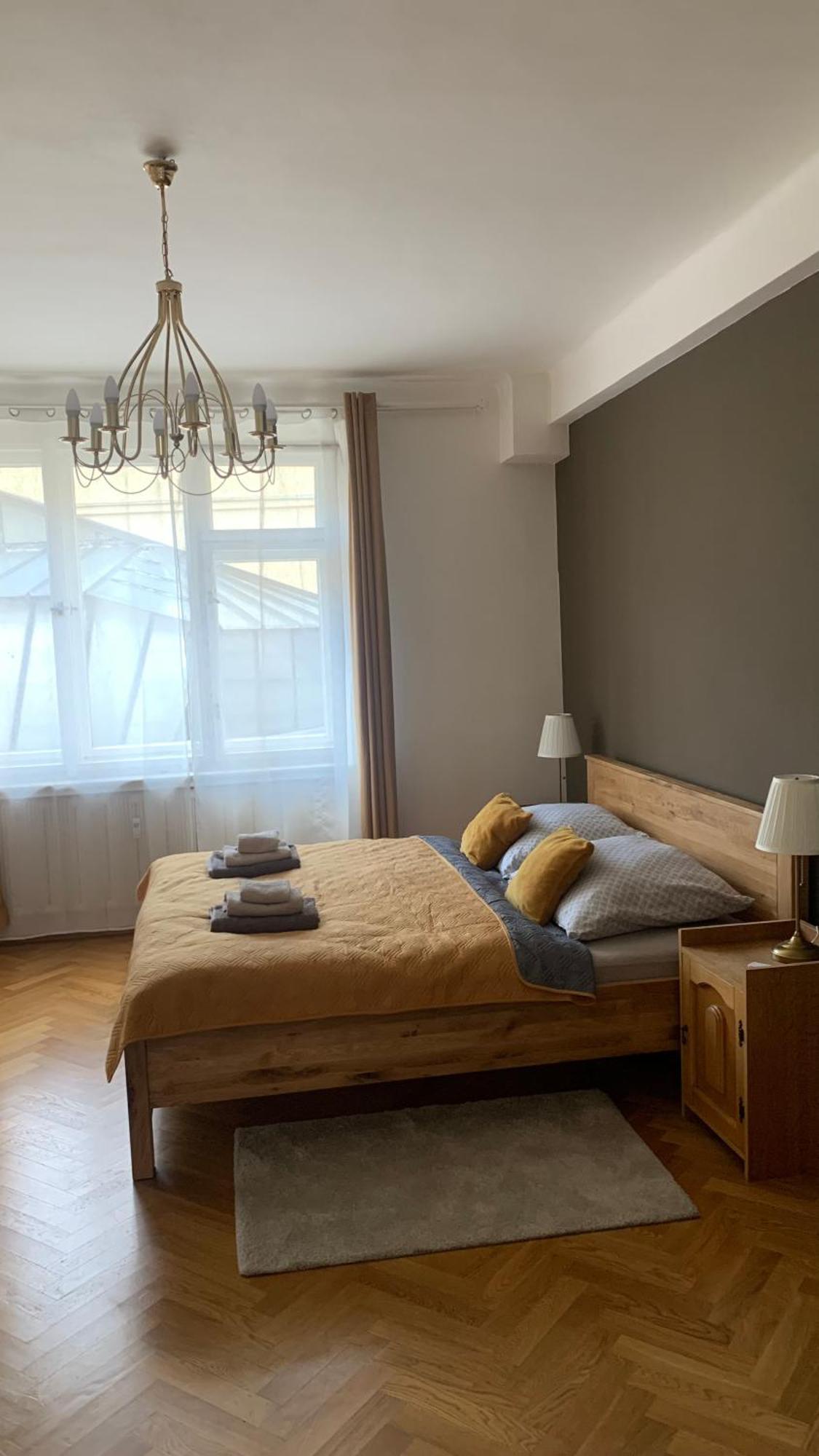 Apartamento Anenska By Charles Bridge 3 *